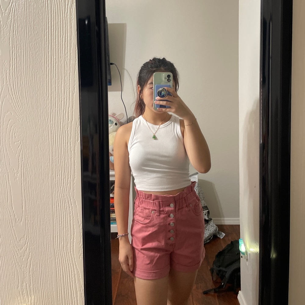 Express high waisted pink shorts